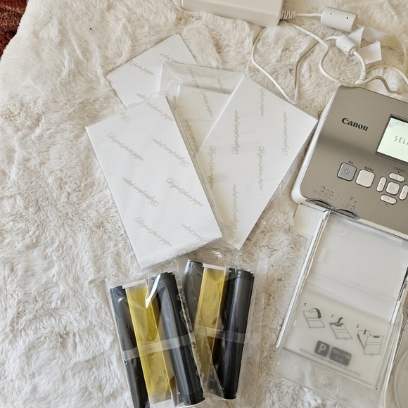 Canon Selphy CP780 Silver Lightweight Portable Digital Compact Photo Printer - Picture 3 of 9